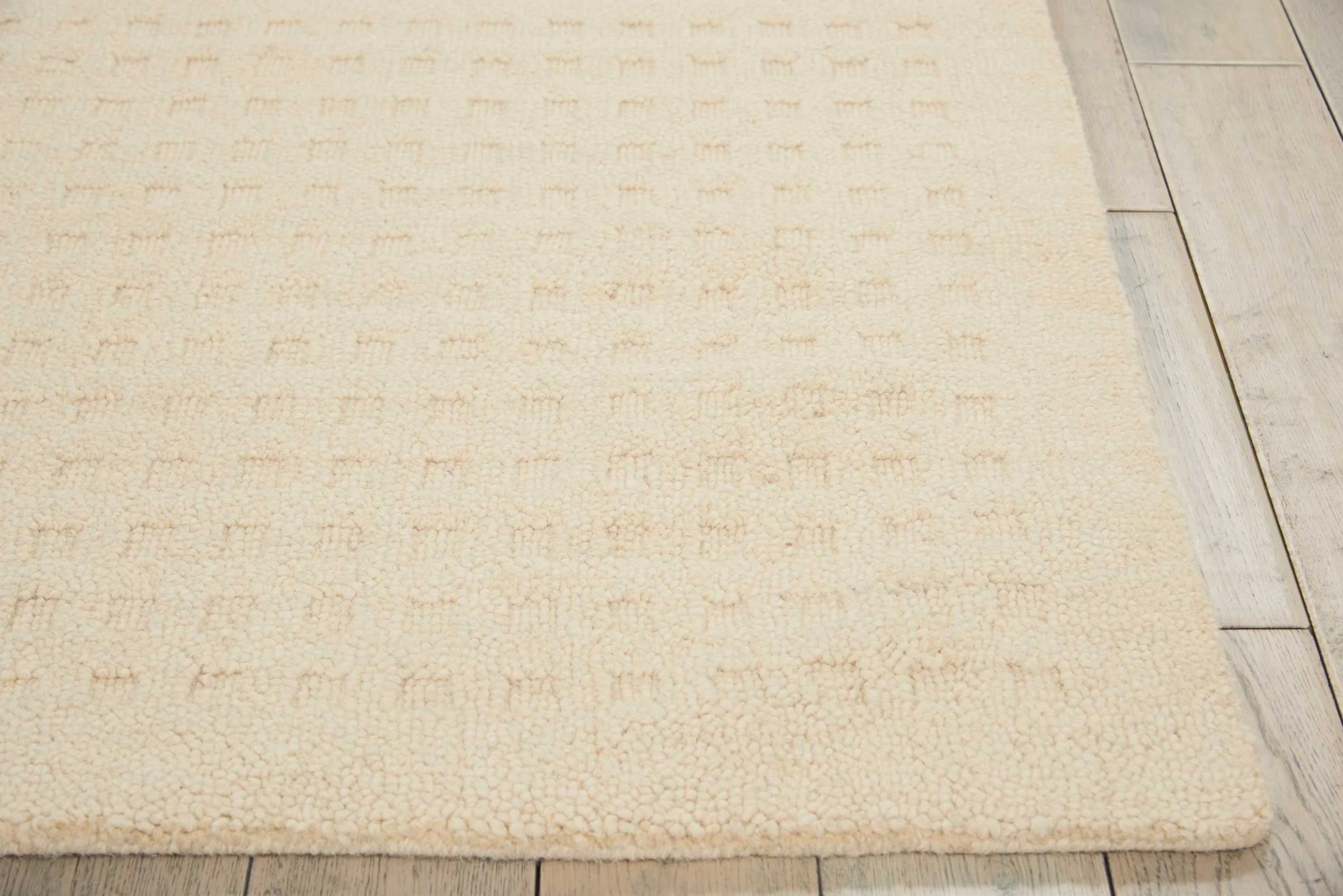 Nourison Perris Solid Charcoal 3'9" x 5'9" Area Rug, (4x6)