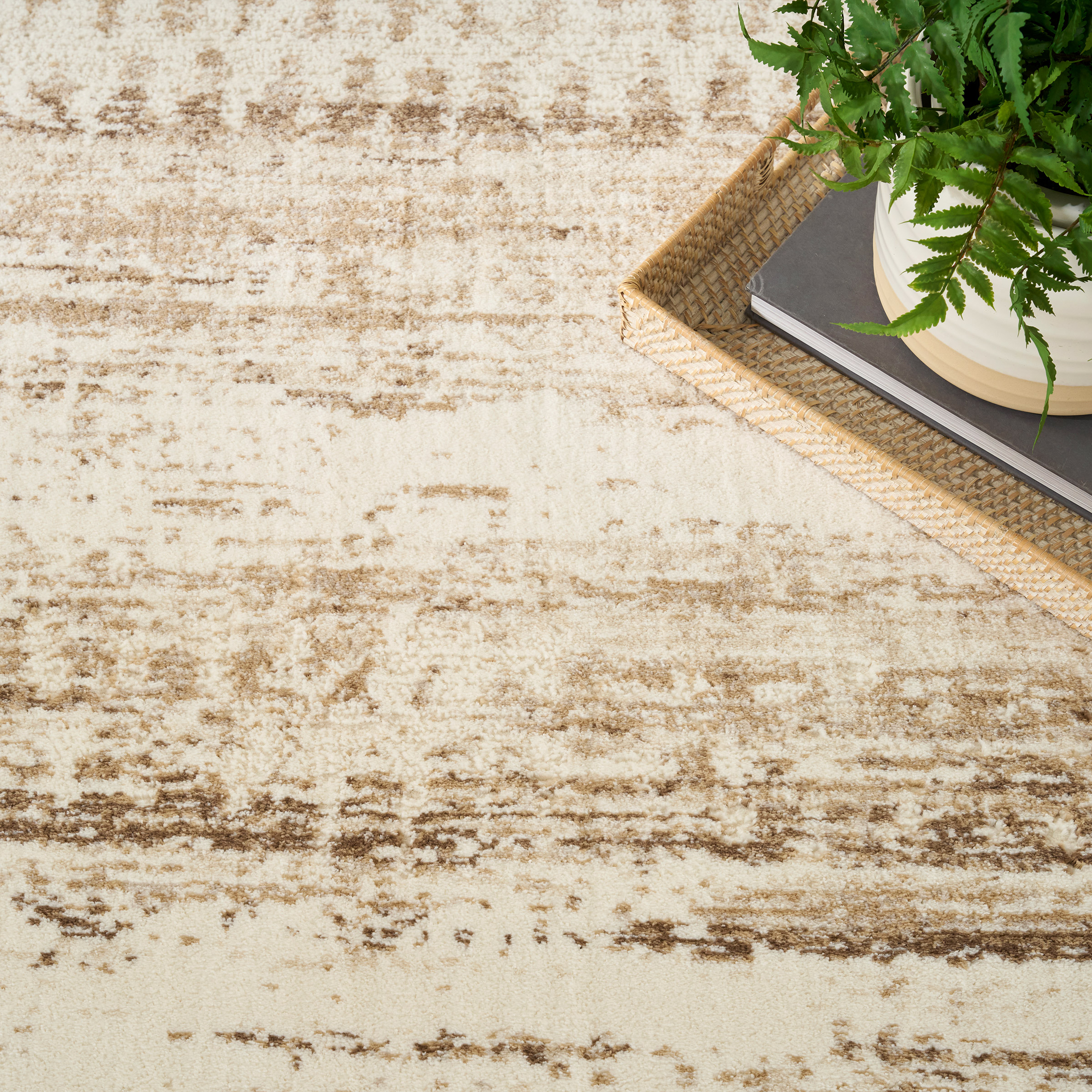 Nourison Briar Area Rug, Holly, 9' x 12'