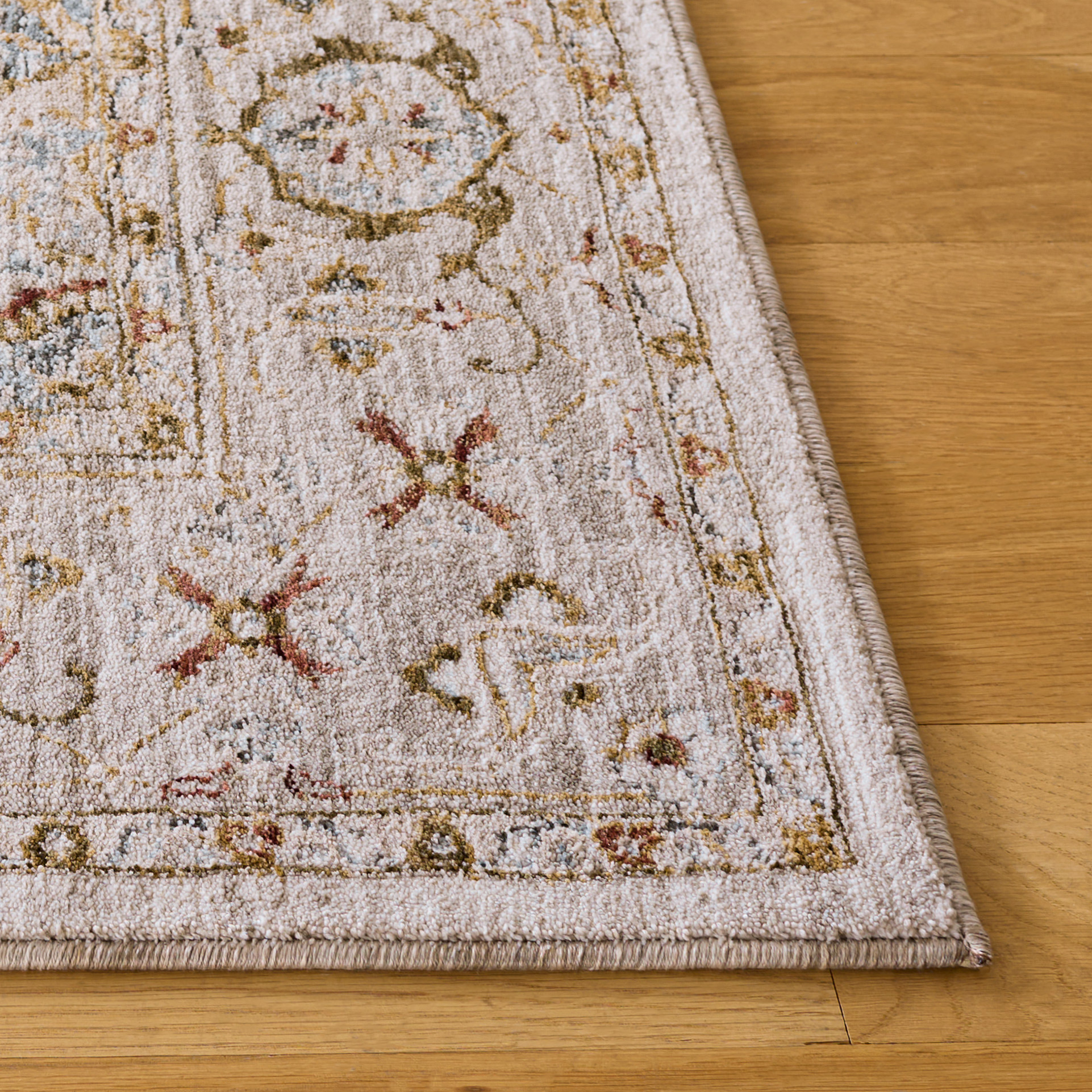 Safavieh Hamilton Area Rug, Ivory Blue, 5'3" x 7'6"