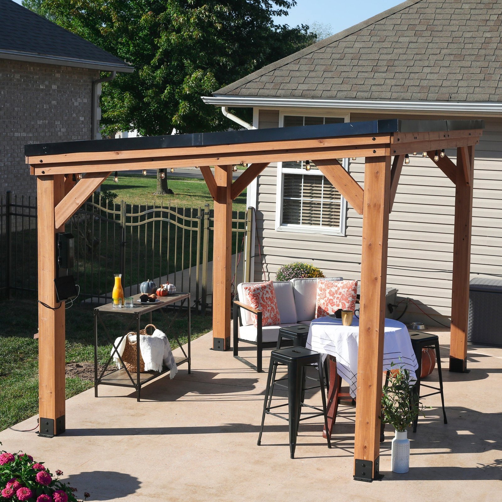 Backyard Discovery 12��9.5 Arcadia Gazebo