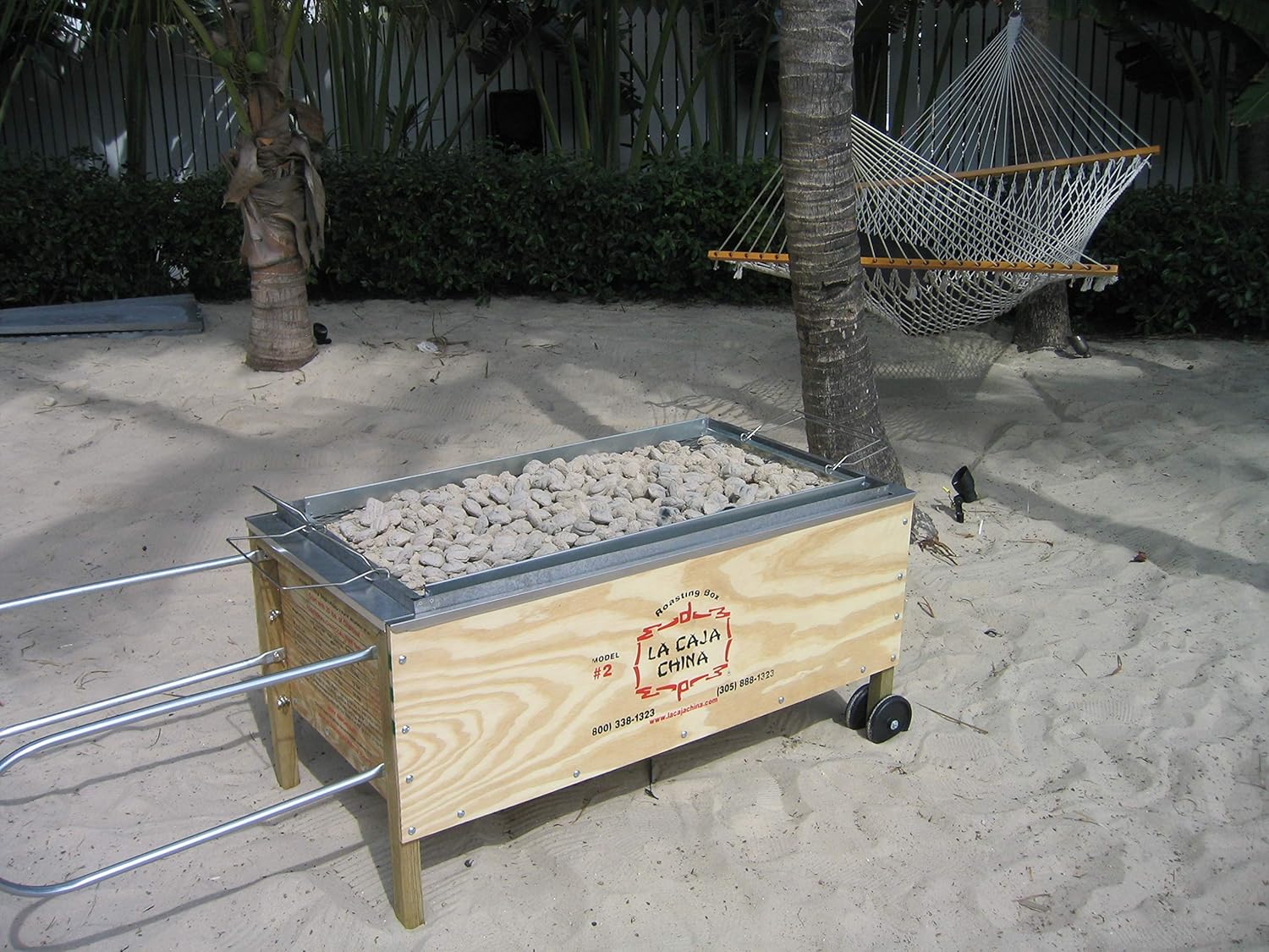 La Caja China Model #2 Pig Roaster, 100LB Capacity