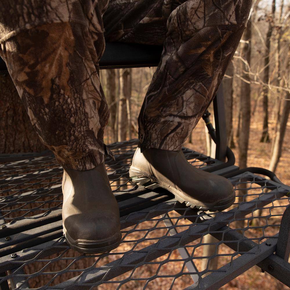 EDGE Lockdown 21 ft. 2-Man Ladder Treestand LD202E