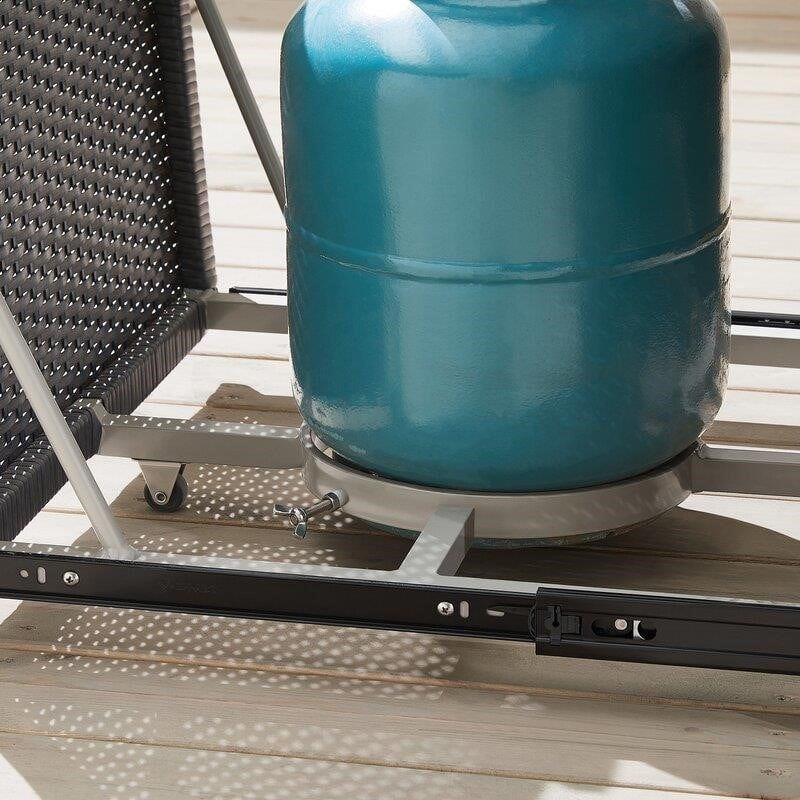 Metal 4-Person Seating Group with Cushions