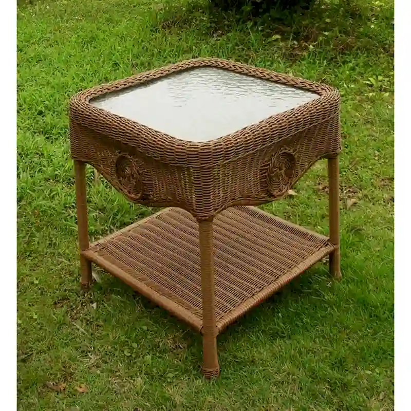 Riviera 18-inch Resin Wicker Side Table