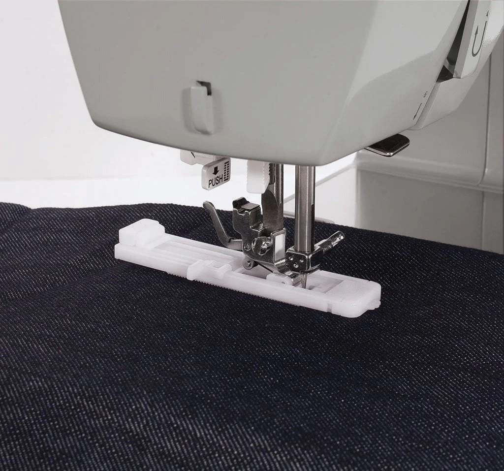 SINGER Heavy Duty 4423 Sewing Machine