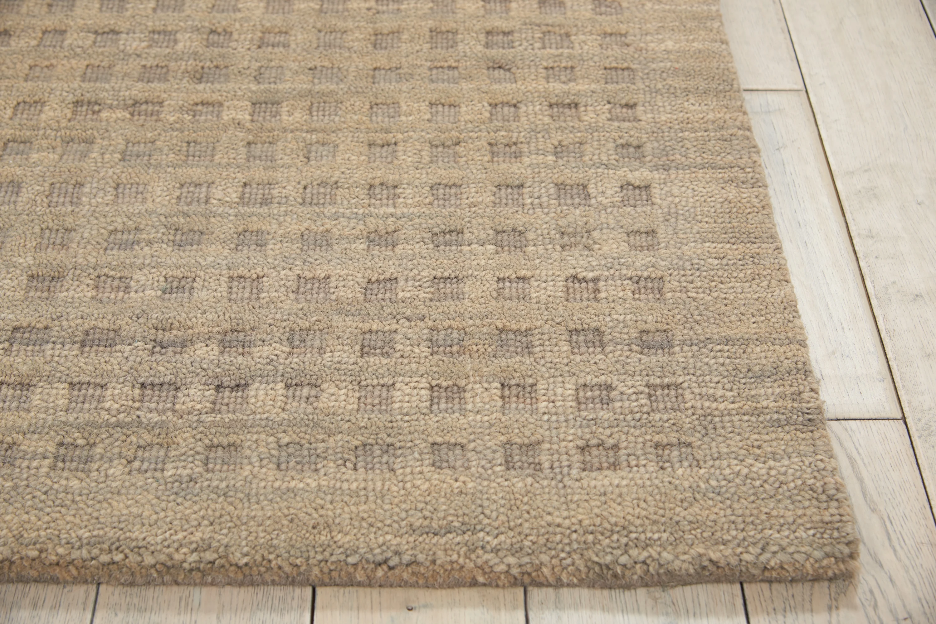 Nourison Perris Solid Charcoal 3'9" x 5'9" Area Rug, (4x6)