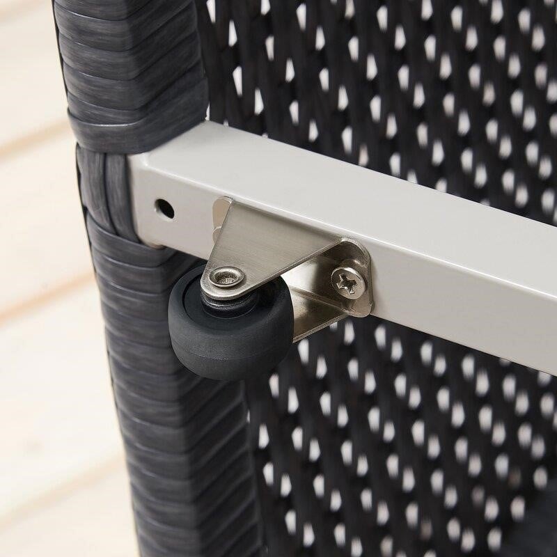 Metal 4-Person Seating Group with Cushions