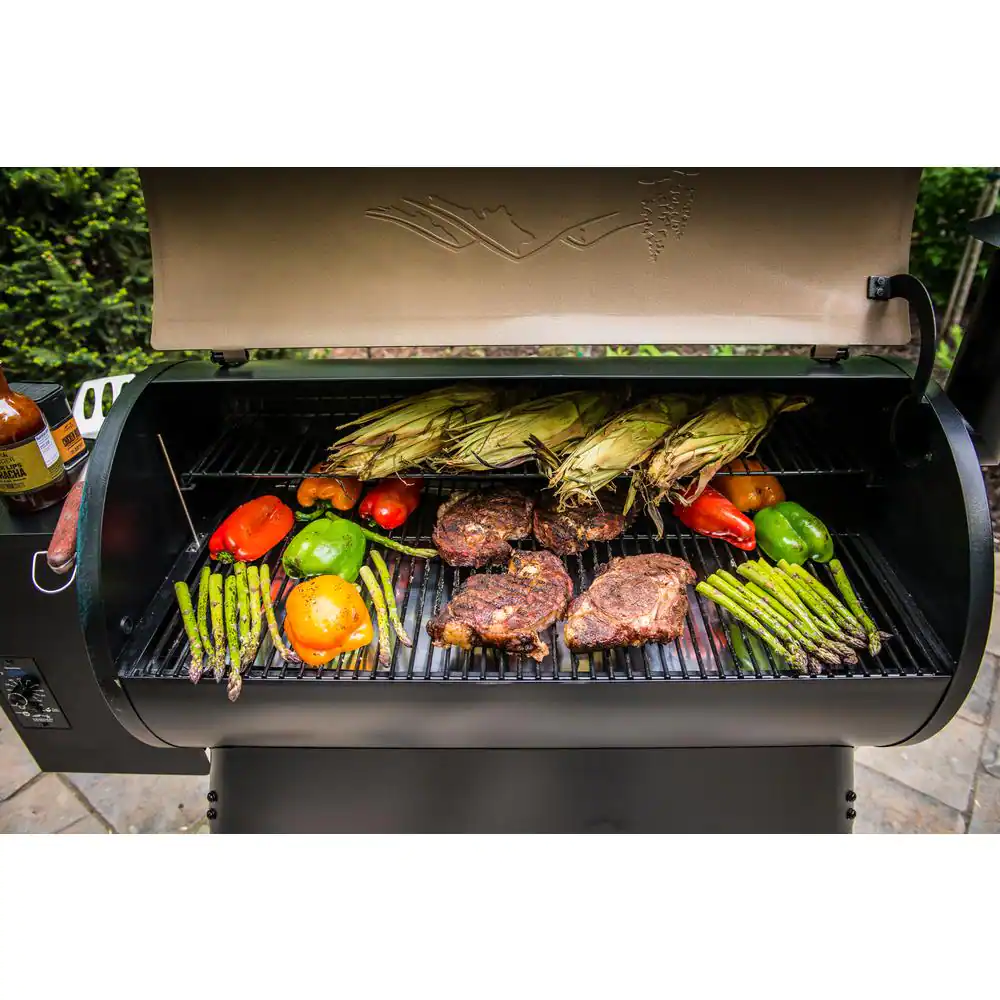 Pro Series 34 Pellet Grill in Bronze