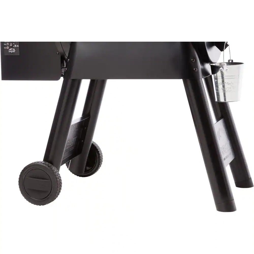 Pro Series 34 Pellet Grill in Bronze